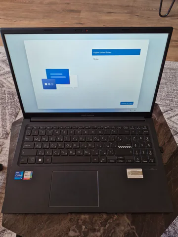ASUS Vivobook 15,6" - 2